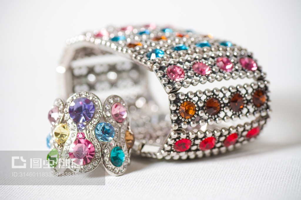 珠寶與食用農(nóng)產(chǎn)品的跨界交融 消費市場的雙重魅力